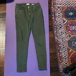Kenzie dark green Ultimate High Rise Skinny. 26